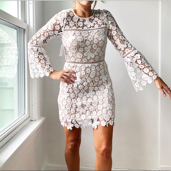 Just Me Dresses & Skirts - NWT Stunning Floral Dress